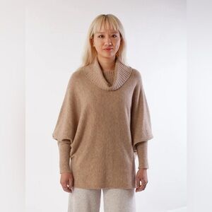 KERISMA Asami Tan Turtleneck Pullover Sweater Top Sz M/L